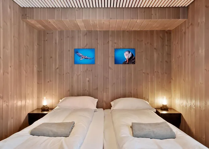 Explorers Rest, * Henningsvær